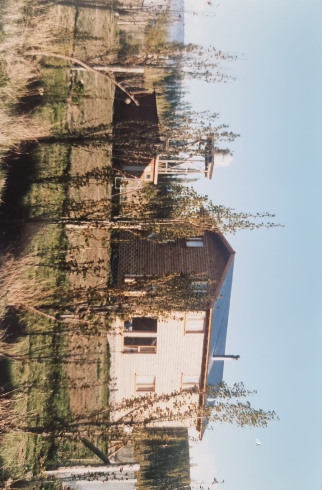 Alla Lejos Estate